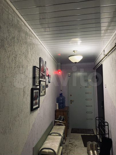 4-к. квартира, 90 м², 1/9 эт.