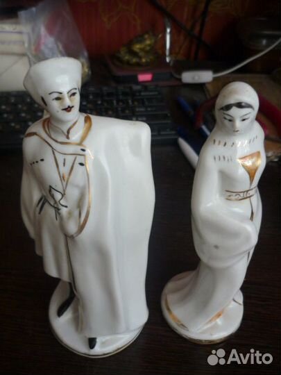 Горец и Горянка парная статуэтка. Советский фарфо