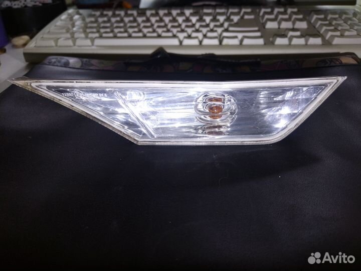 Указатель поворота передний правый Honda Civic X