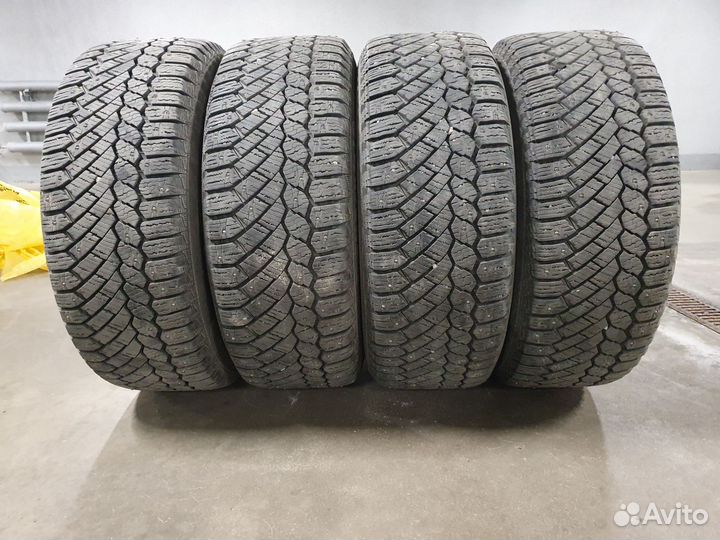 Колеса зимние 235/55 R17 шины (Conti) + диски Ford