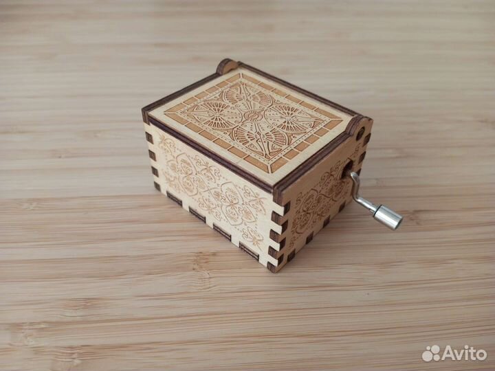 Новая музыкальная шкатулка Sailor Moon