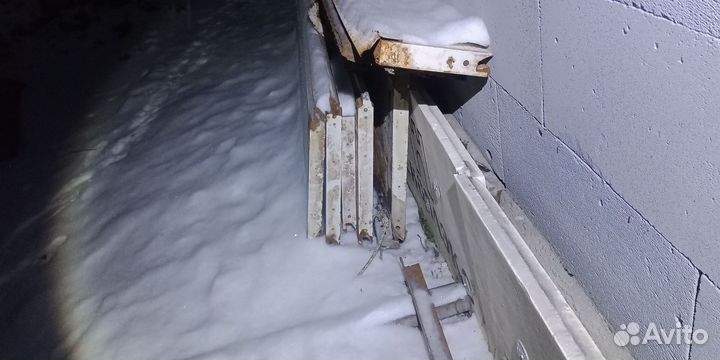 Секционные ворота alutech бу 3.2*2.56