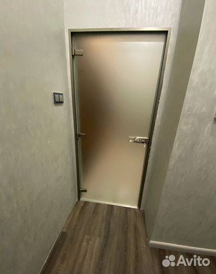 Стеклянные двери / Стеклянные перегородки