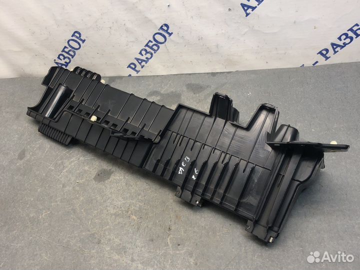 Лев кронштейн багажника BMW X6