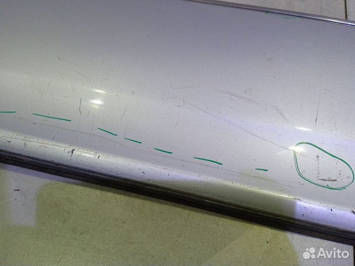 Накладка двери передней левой