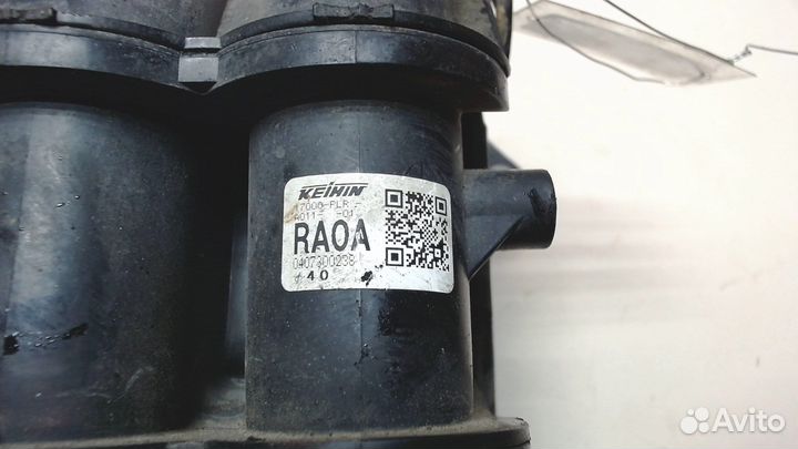 Коллектор впускной Honda FRV, 2004