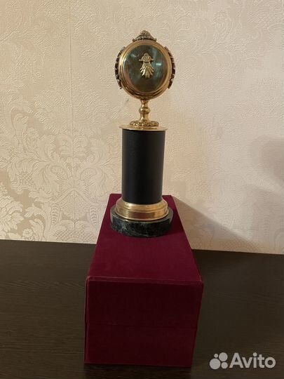 Часы настольные 