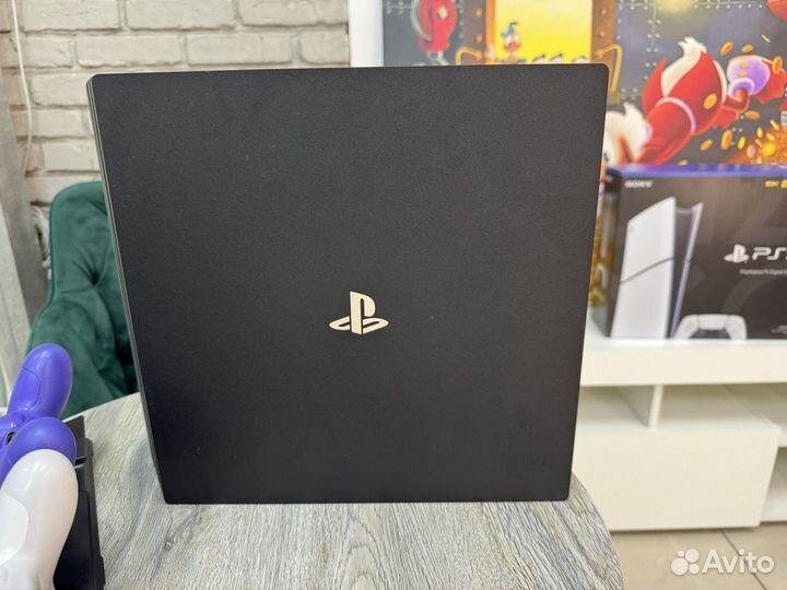 Sony PlayStation 4 Pro 1Tb CUH-7108B