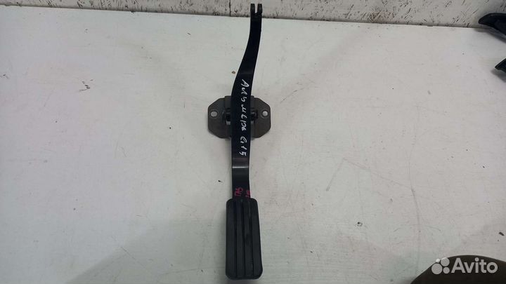 Педаль газа Nissan Almera g15