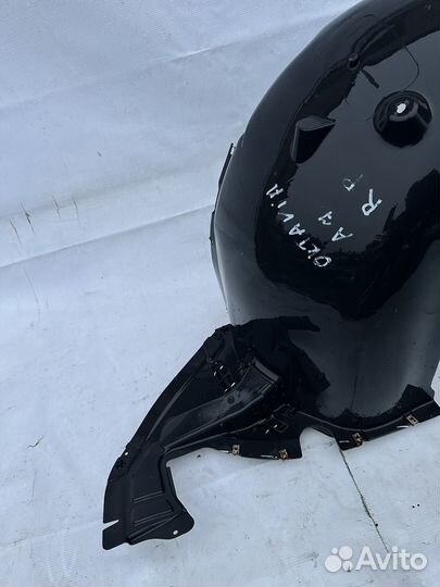 Skoda Octavia 3 подкрылок передний правый