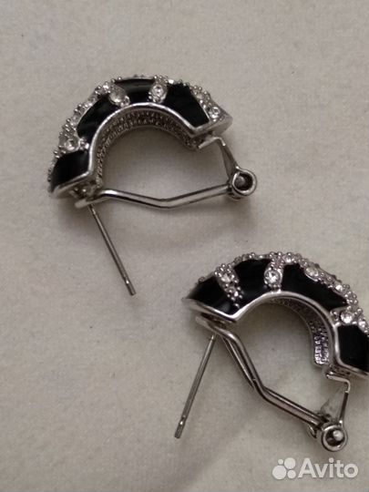 Серьги бижутерия