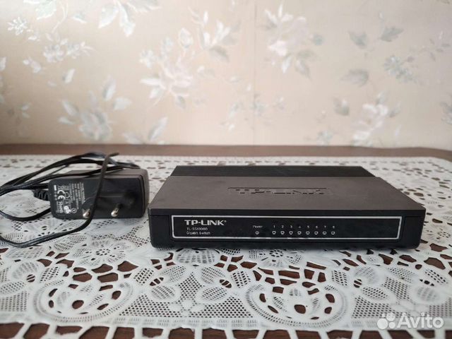 Коммутатор TP-link TL-SG1008D