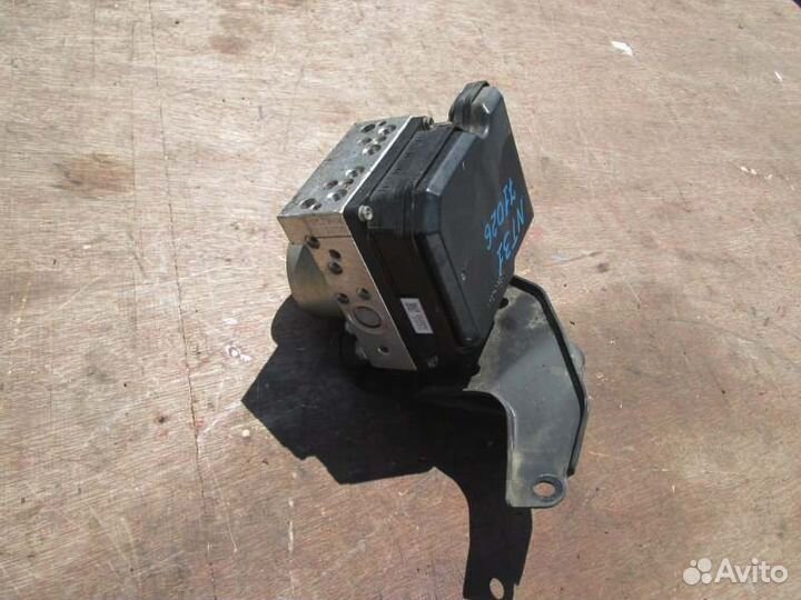 Блок abs Nissan Xtrail NT31 MR20DE 2008/2