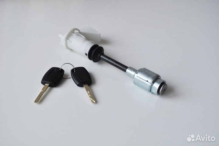 Замок капота Ford C-Max