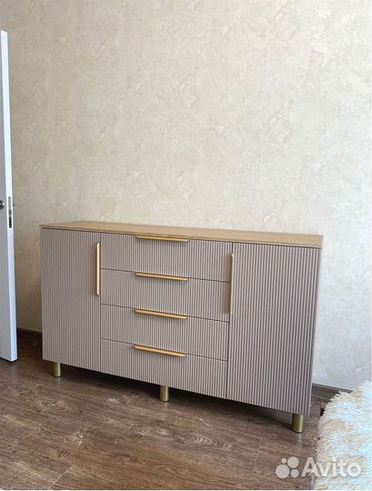 Мебель на заказ для студии