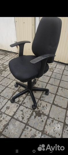 Компьютерное кресло