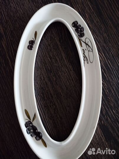 Тарелка, нож для чистки рыбы, формочки для кексов