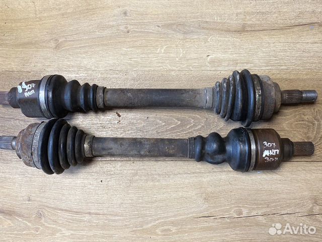 Peugeot 307 левая подуось 1,6 АКПП