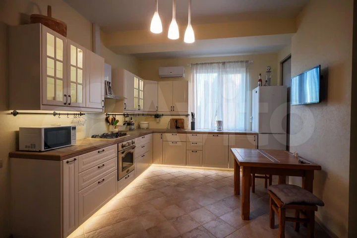 3-к. квартира, 85 м², 4/5 эт.