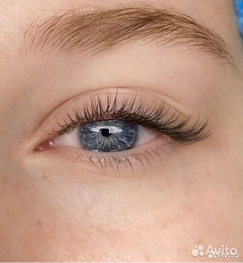 Наращивание ресниц классическое