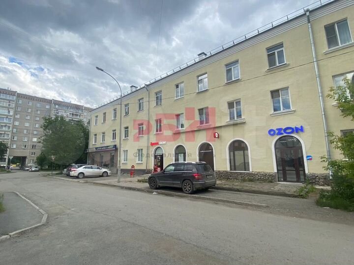 Предлагается в продажу 244,7кв.м