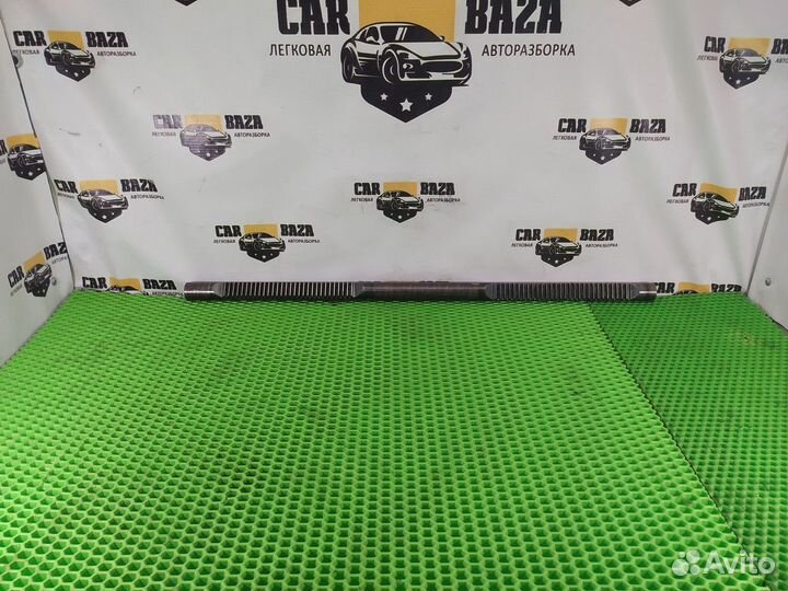 Вал рулевой рейки Volkswagen Passat