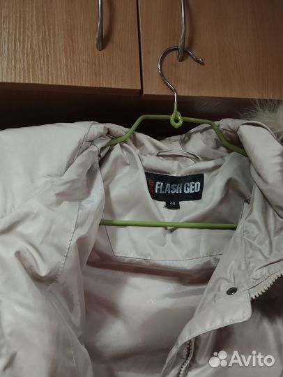 Пуховик женский 48 50,светлый,чистый