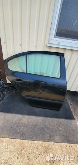 Дверь задняя правая Skoda Octavia A5