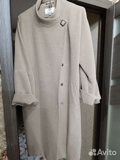 Пальто женское демисезонное 54