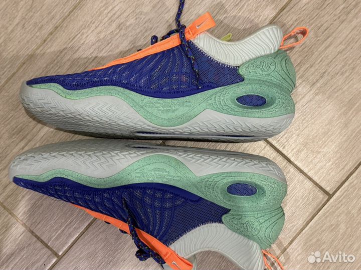 Кроссовки nike asics