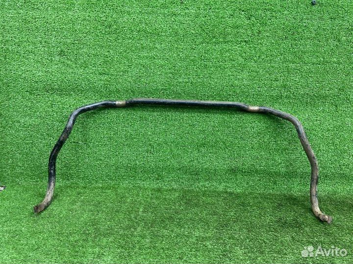 Стабилизатор передний Audi 80 B3