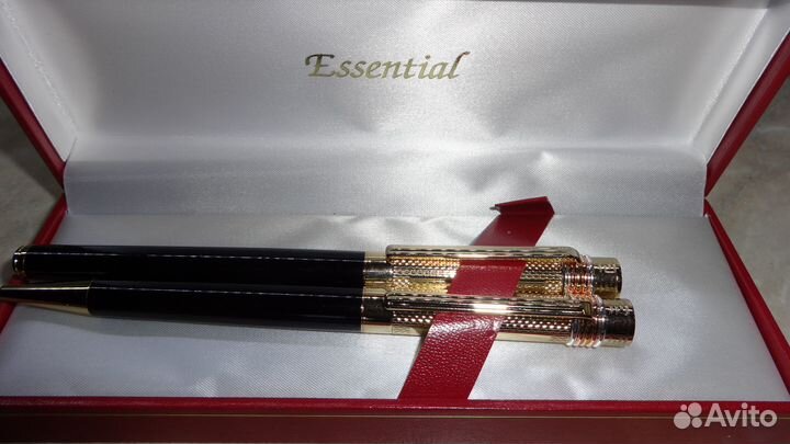 Подарочный набор ручек essential