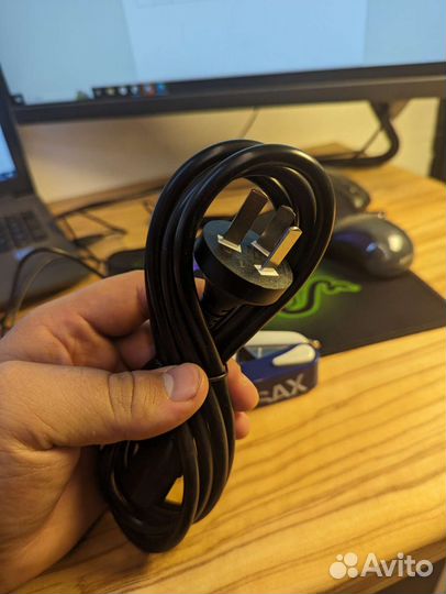 Китайская Вилка и провод питания