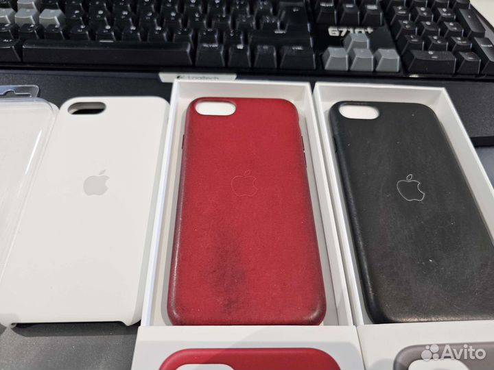 Оригинальный чехол Apple для SE 2020