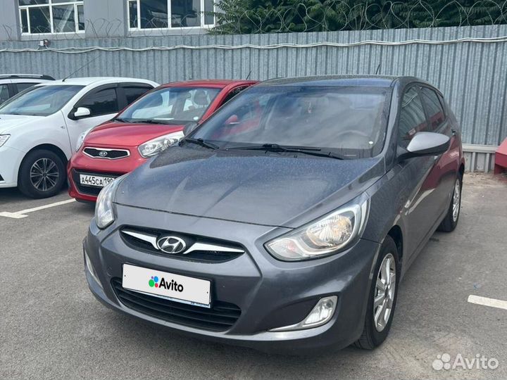 Hyundai Solaris 1.6 AT, 2012, 156 000 км