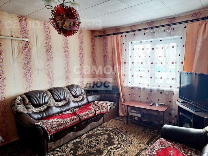 Дом 76,6 м² на участке 8 сот.