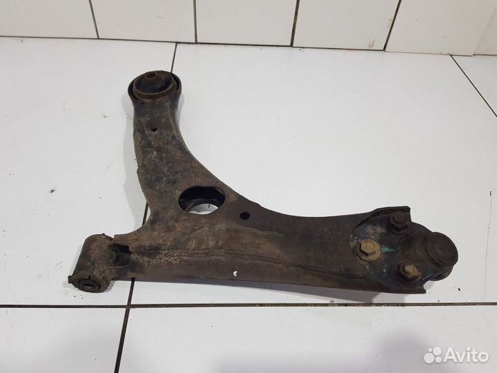 Рычаги подвески передний правый