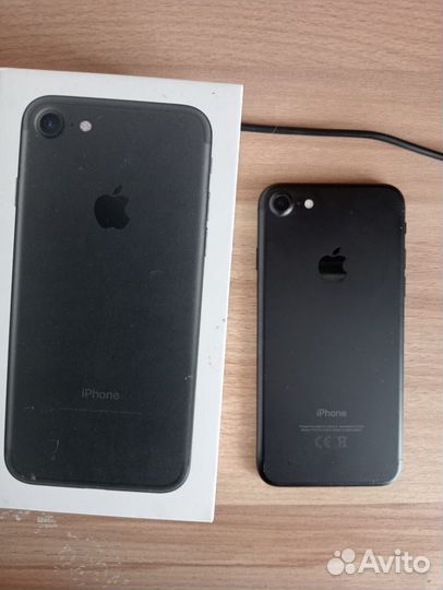Телефон iPhone 7 32gb