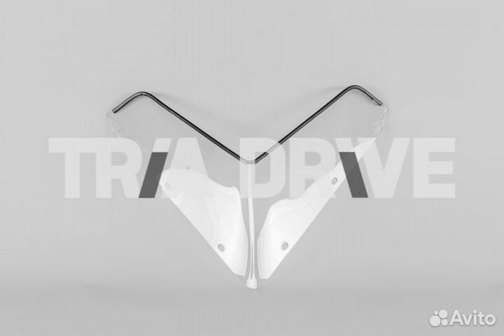 Стекло ветровое для снегохода Polaris Rush(3мм)