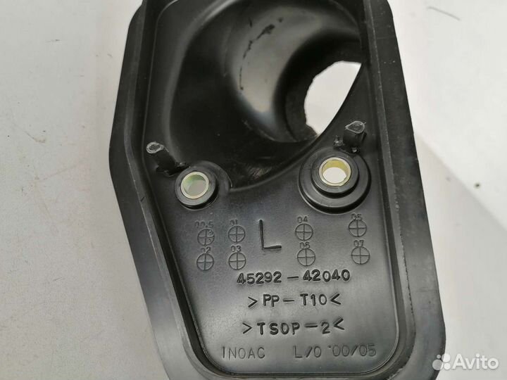 Пыльник рулевого вала Toyota RAV4 xa20