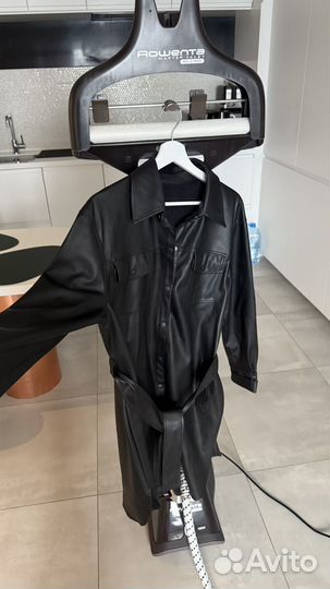 Платье из экокожи