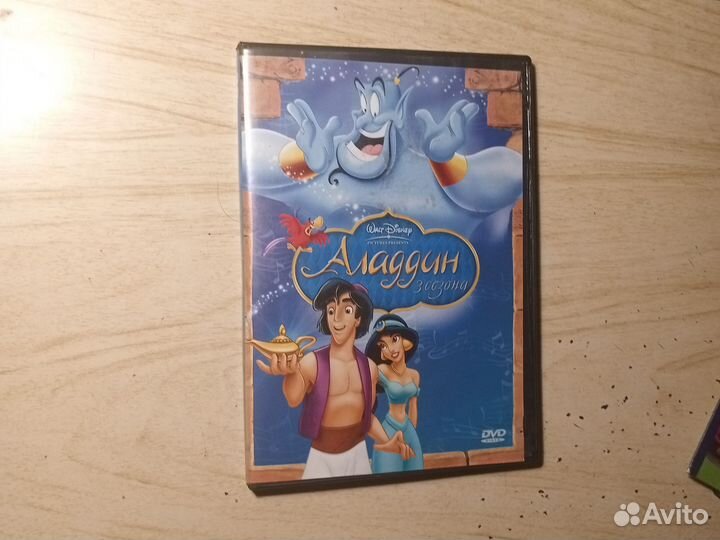 Диски с мультфильмами