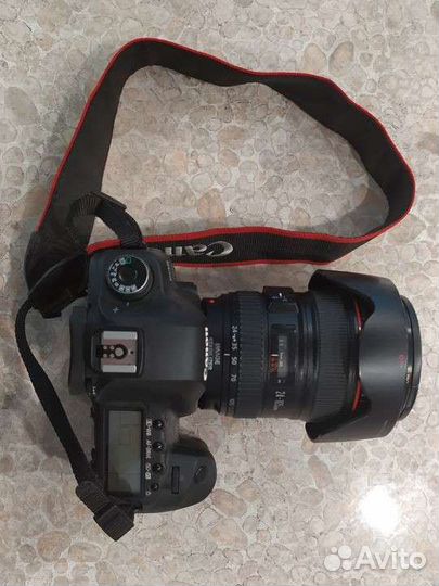 Фотоаппарат Canon EOS 5D Mark II + допы