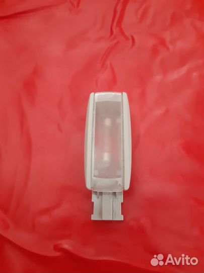 Плафон освещения багажника volkswagen touran 2011