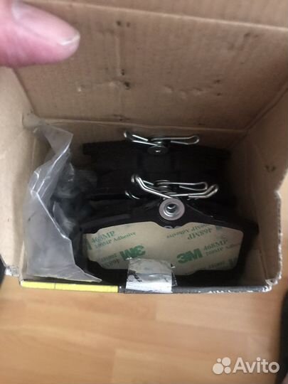 Тормозные колодки Bosch 0 986 461 769