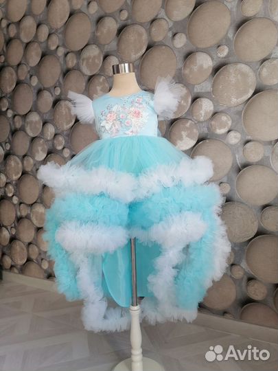 Нарядное платье для девочки 116 - 122