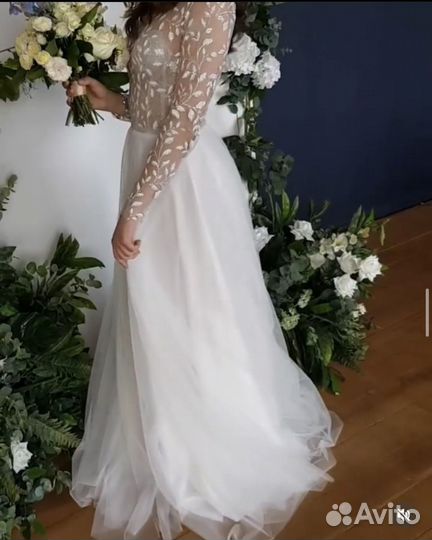 Свадебное платье