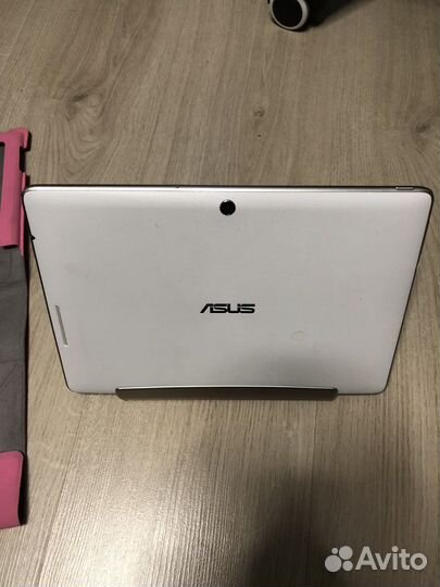 Ноутбук-планшет asus