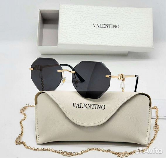 Солнцезащитные очки женские