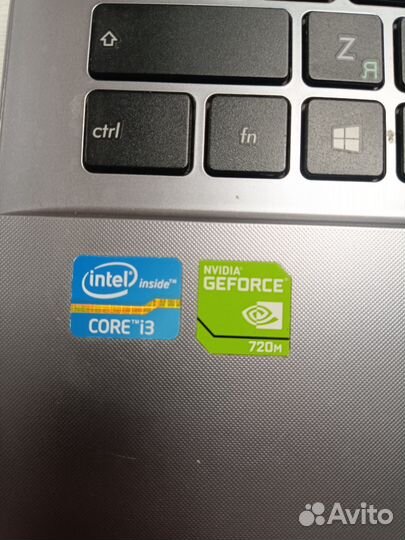 Ноутбук Asus X550C